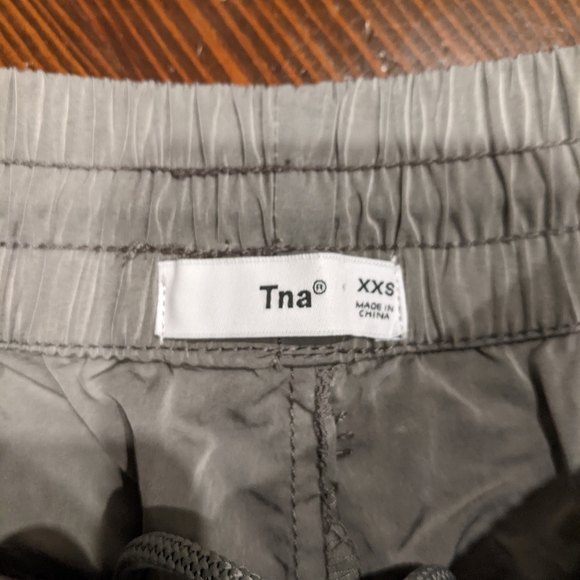 NWOT - 2XS (XXS) - Aritzia - TNA Dope Dyed Trackpant in Gray - Picture 9 of 14